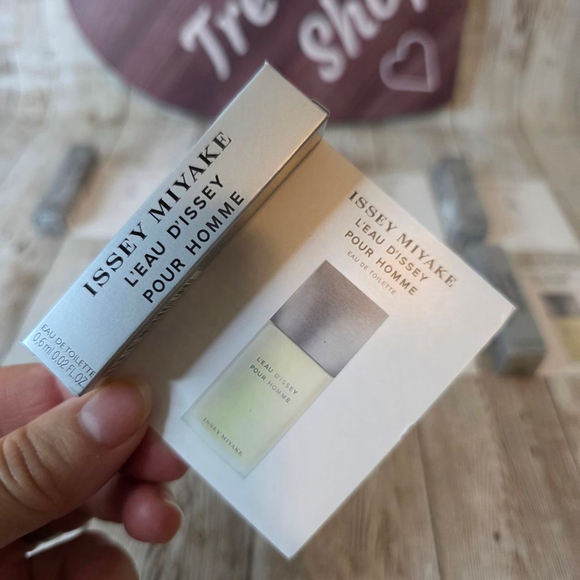 Issey Miyake L'Eau d'Issey Pour Homme Samples - Picture 2 of 4